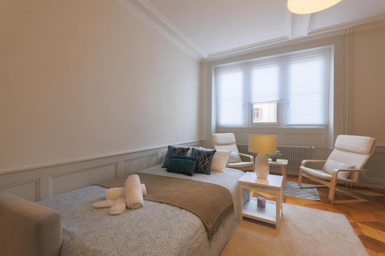V&V Centre Neuchatel Ngoại thất bức ảnh
